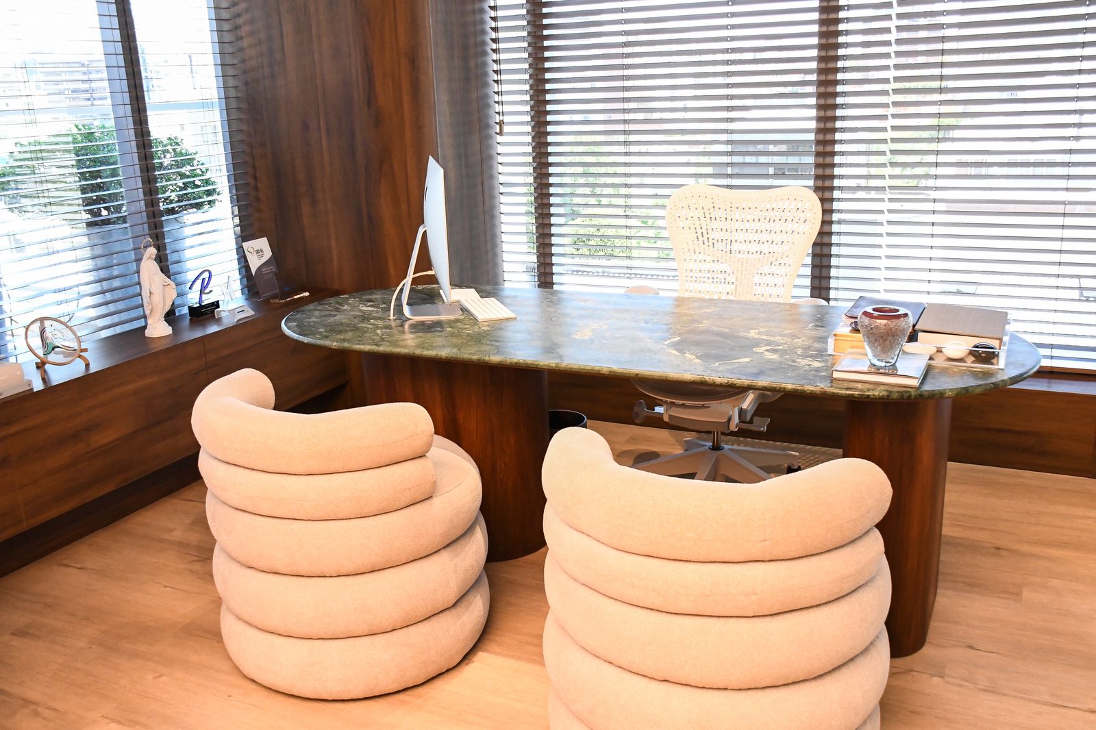 19b15161-c5ea-4720-8a8f-aa6ee70dcf72